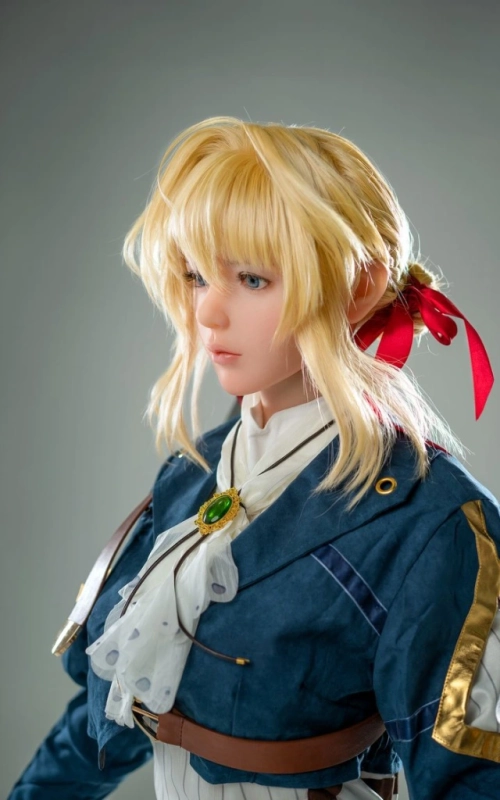 Conecta con la emoción de Violet Evergarden • SiliconGirls
