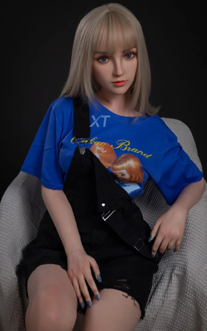 Lise Burn, joven y LEAL • SiliconGirls