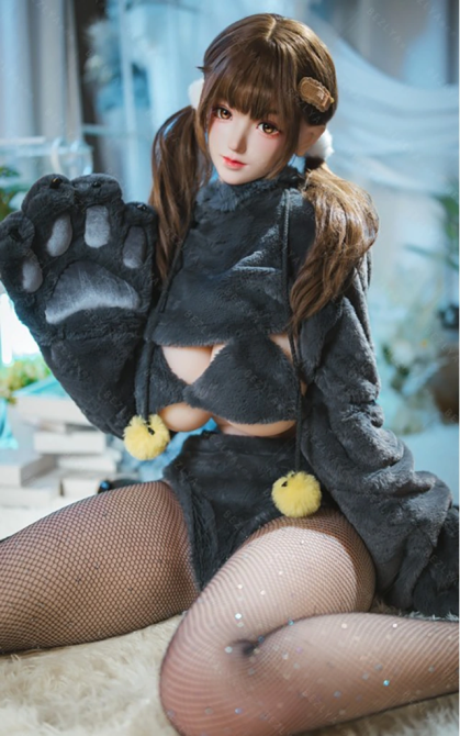 Paeonia, a tua doce namorada otaku • SiliconGirls