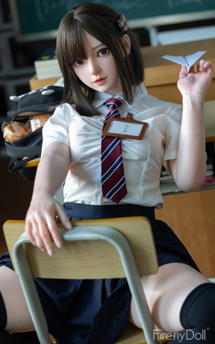 Nanako, a tua rapariga alegre e sorridente • SiliconGirls