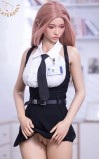 Yujin, pronta para aquecer o frio inverno • SiliconGirls