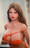 Alea, uma loira muito mimada • SiliconGirls