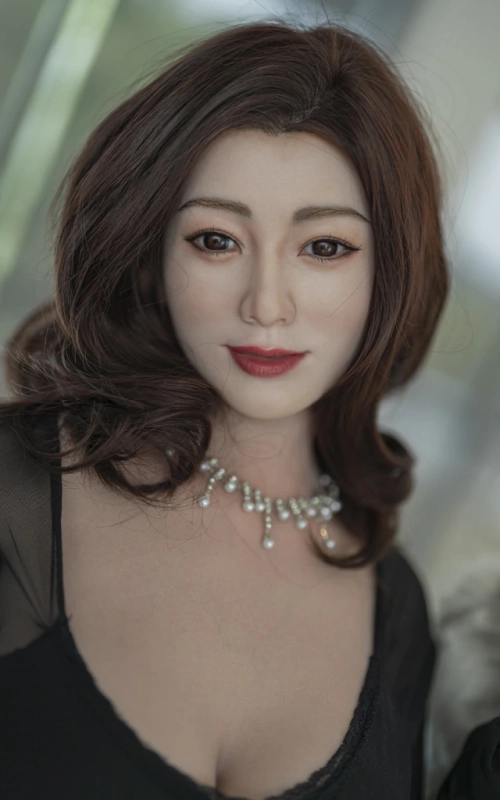 Haojing, sua asiática madura • SiliconGirls