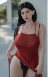Mirabel, una curvy impresionante • SiliconGirls