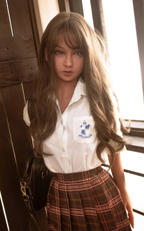 Sue, una chica alegre y juvenil dispuesta a todo • SiliconGirls