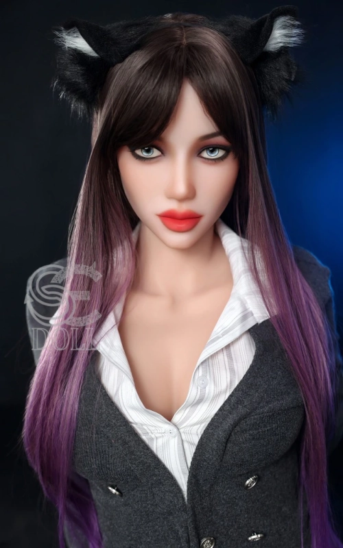 Maddy, tu gatita traviesa • SiliconGirls