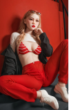 Stevie, una modelo muy fogosa • SiliconGirls