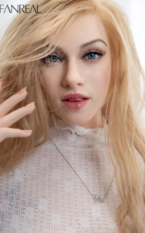 Vaneska, uma beleza travessa e deslumbrante • SiliconGirls
