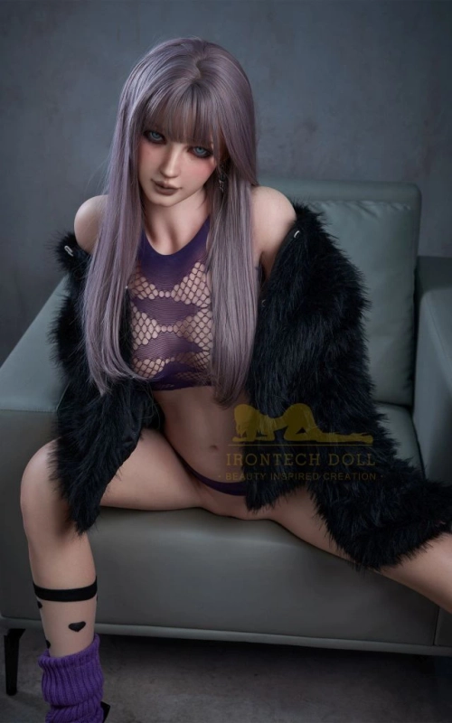 Anyi, auténticamente sensual • SiliconGirls