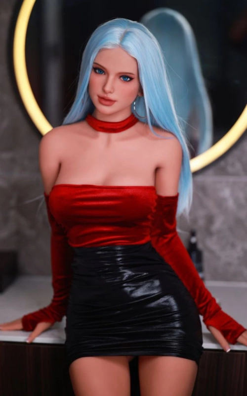 Miki, una chica atrevida y muy caliente • SiliconGirls