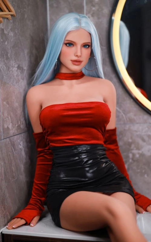 Miki, una chica atrevida y muy caliente • SiliconGirls