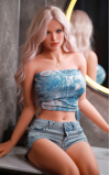 Lora, uma garota ousada e muito quente • SiliconGirls