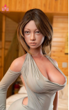Carly, unas curvas impresionantes • SiliconGirls