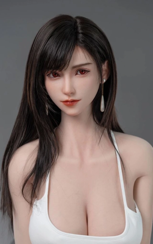 Tifa, sua amante decidida e extrovertida • SiliconGirls