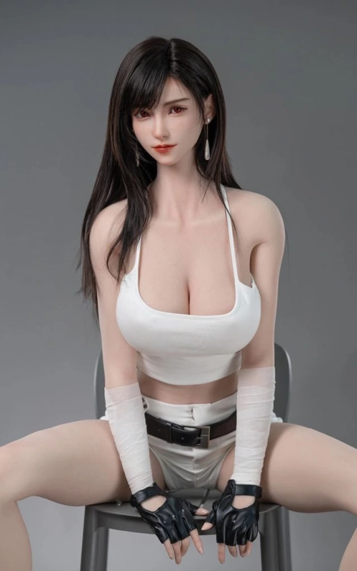 Tifa, sua amante decidida e extrovertida • SiliconGirls