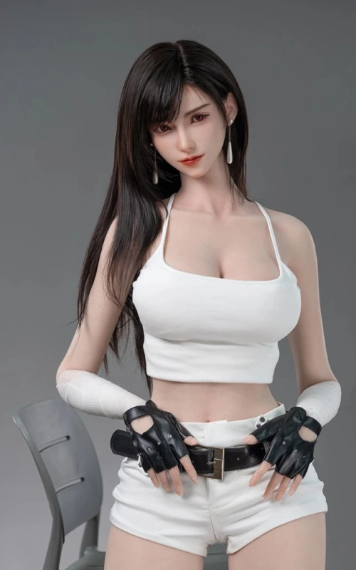 Tifa, sua amante decidida e extrovertida • SiliconGirls