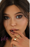 Saly, uma curvy muito explosiva • SiliconGirls
