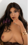Saly, uma curvy muito explosiva • SiliconGirls