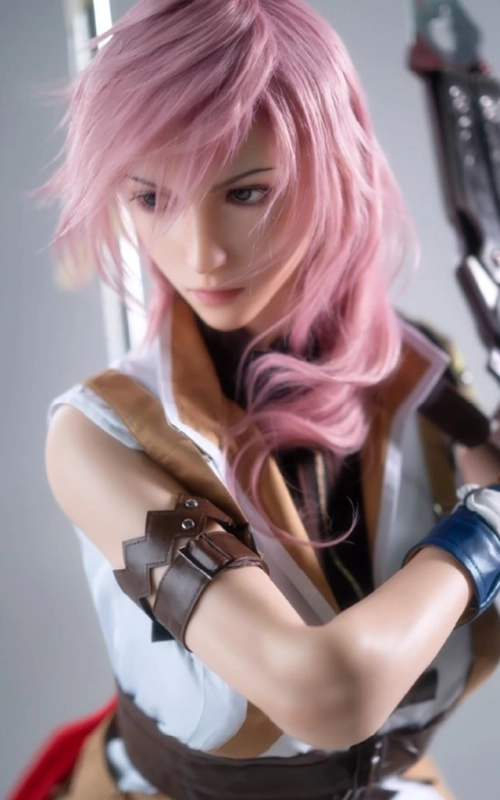 Lightning, a rebelde de Cocoon • SiliconGirls