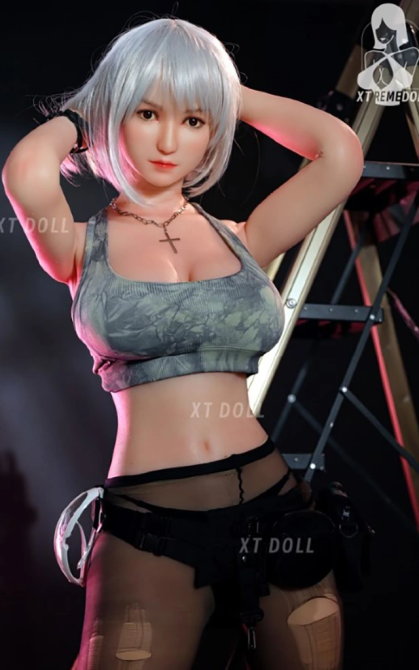 Lola Watson, belleza escultural • SiliconGirls