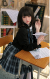 Sayaka, a tímida estudante de arte • SiliconGirls