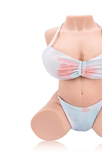 Torso Scarlett, siempre a la moda • SiliconGirls