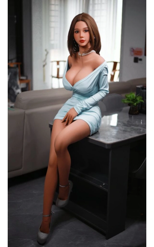 Joline, una mujer atrevida y pasional • SiliconGirls