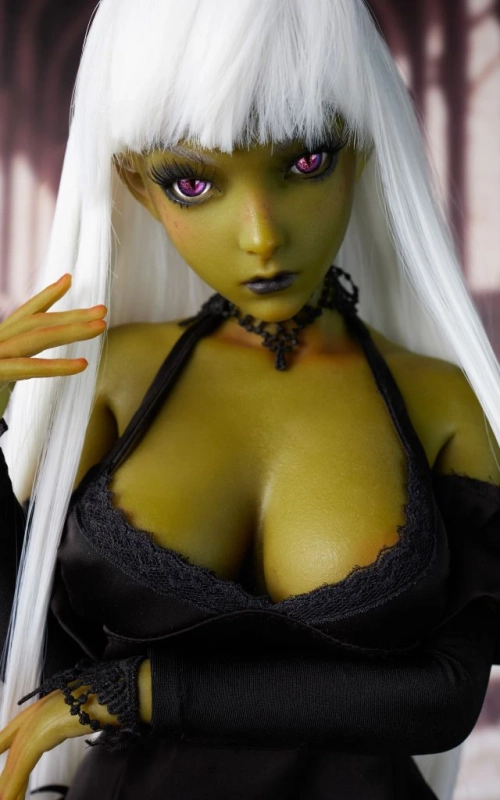 Momoko, a tua feiticeira goblin • SiliconGirls