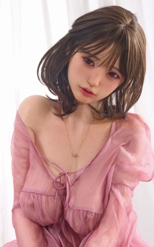 Misa, a tua bela flor oriental • SiliconGirls