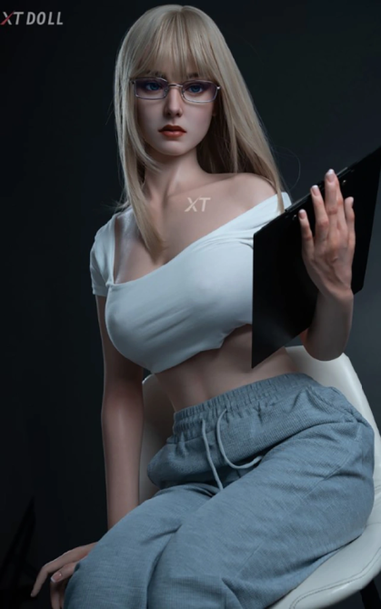 Irina Crush, tu profesora particular • SiliconGirls