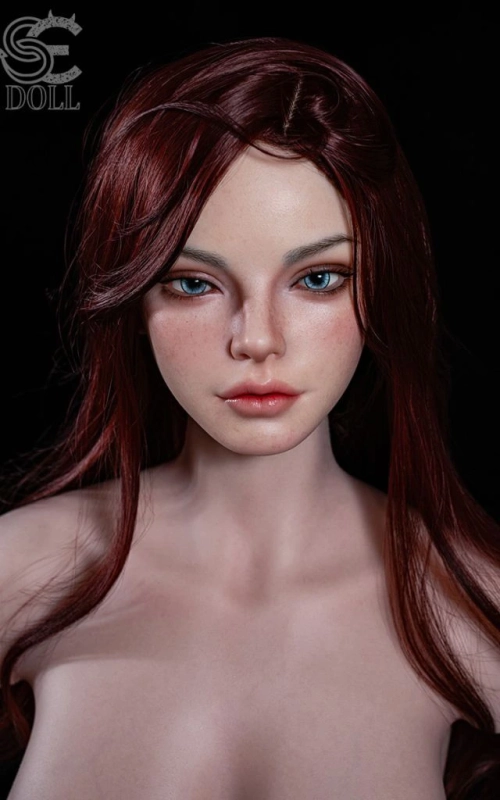 Torso Scarlett Reed