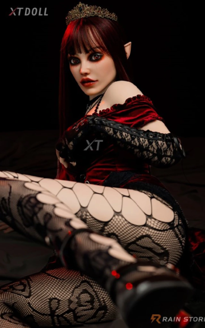 Seraphina Tepes, tu vampiresa insaciable • SiliconGirls