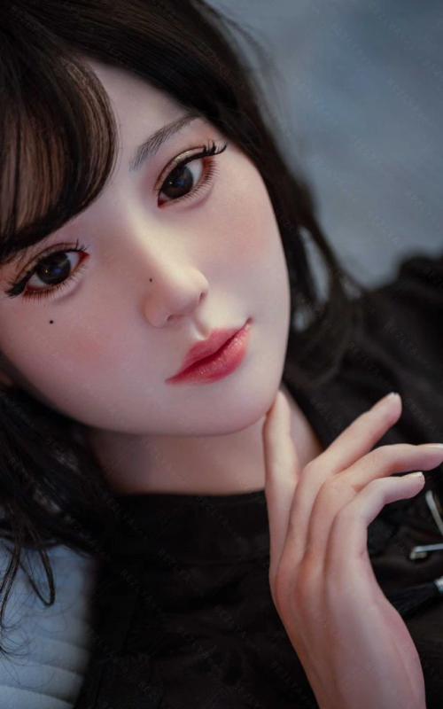 Mavis, tu novia dulce y tímida Mavis, tu novia dulce y tímida