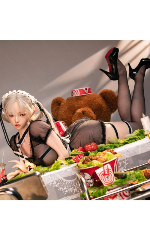 Callie, tu cena privada y excitante Callie, tu cena privada y excitante