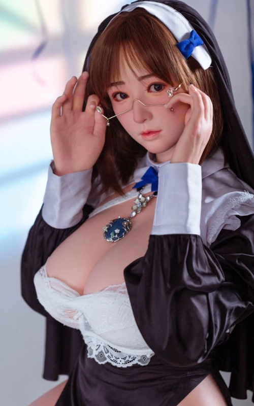 Platy, la hermana caída en el pecado • SiliconGirls