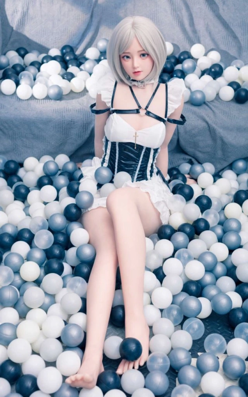 Convalina, tu novia dulce y joven • SiliconGirls