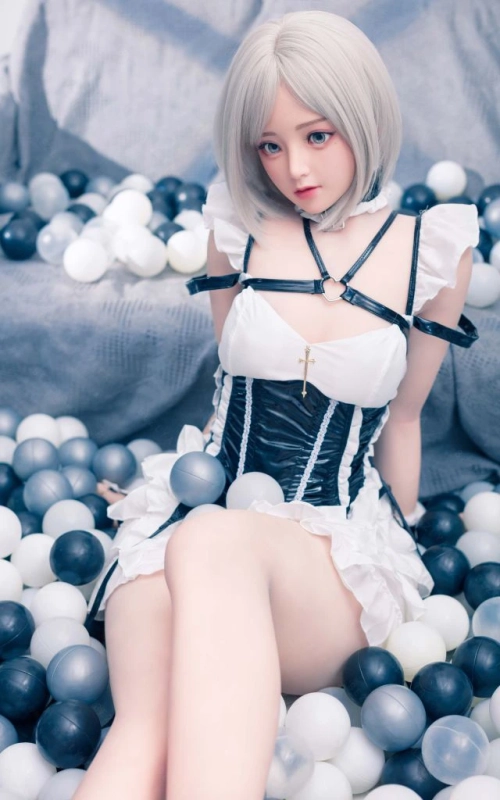 Convalina, tu novia dulce y joven • SiliconGirls