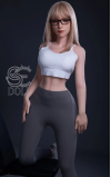 Queena G.