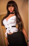 Joyce, una chica decidida y picante • SiliconGirls