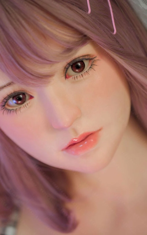 Hybrangea, una joven dulce y picante • SiliconGirls
