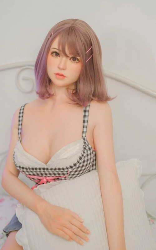 Hybrangea, una joven dulce y picante • SiliconGirls