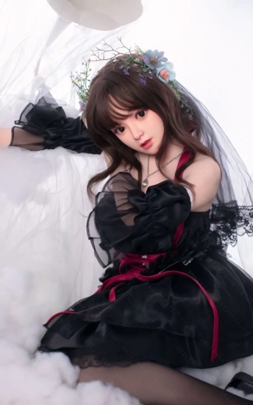 Serallia, tu dulce y tierna novia • SiliconGirls
