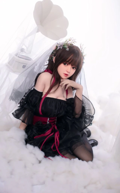 Serallia, tu dulce y tierna novia • SiliconGirls