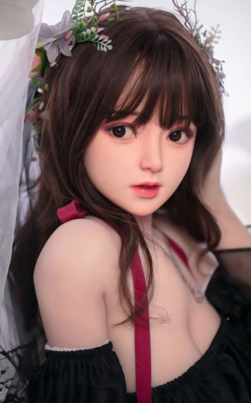 Serallia, tu dulce y tierna novia • SiliconGirls