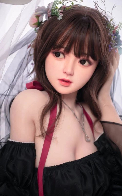 Serallia, tu dulce y tierna novia • SiliconGirls