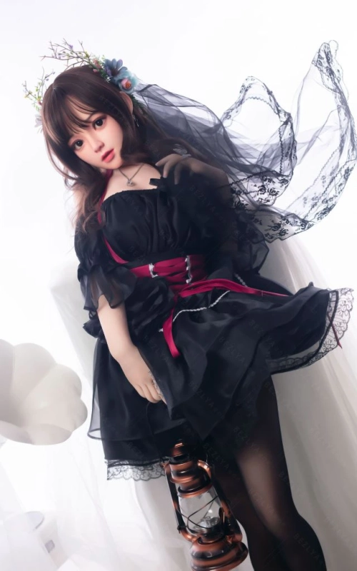 Serallia, tu dulce y tierna novia • SiliconGirls