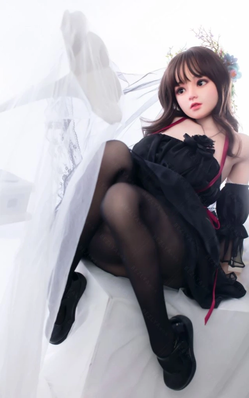 Serallia, tu dulce y tierna novia • SiliconGirls