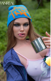 Kaley, una diosa de campamento • SiliconGirls