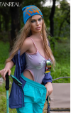 Kaley, una diosa de campamento • SiliconGirls