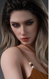 Carina, uma beleza sensual e provocadora • SiliconGirls